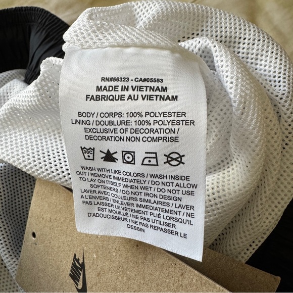 NWT NIKE Sportswear Repel Women's Lightweight Track Pants S - Picture 8 of 8